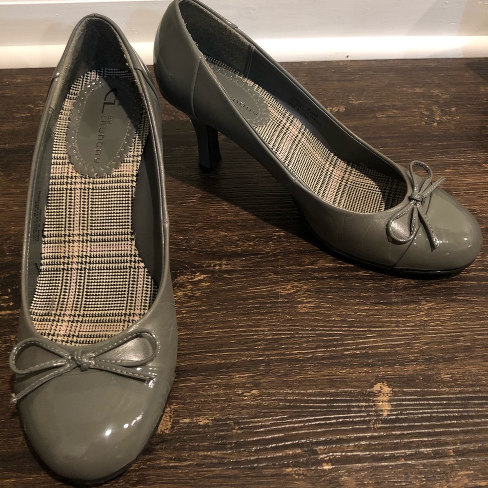 Chinese Laundry Grey Heel